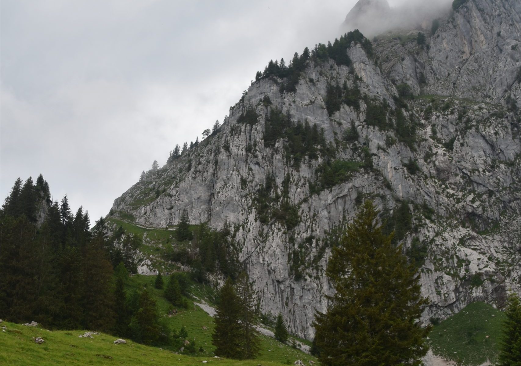 The Grosser Mythen - tantalising glimpse